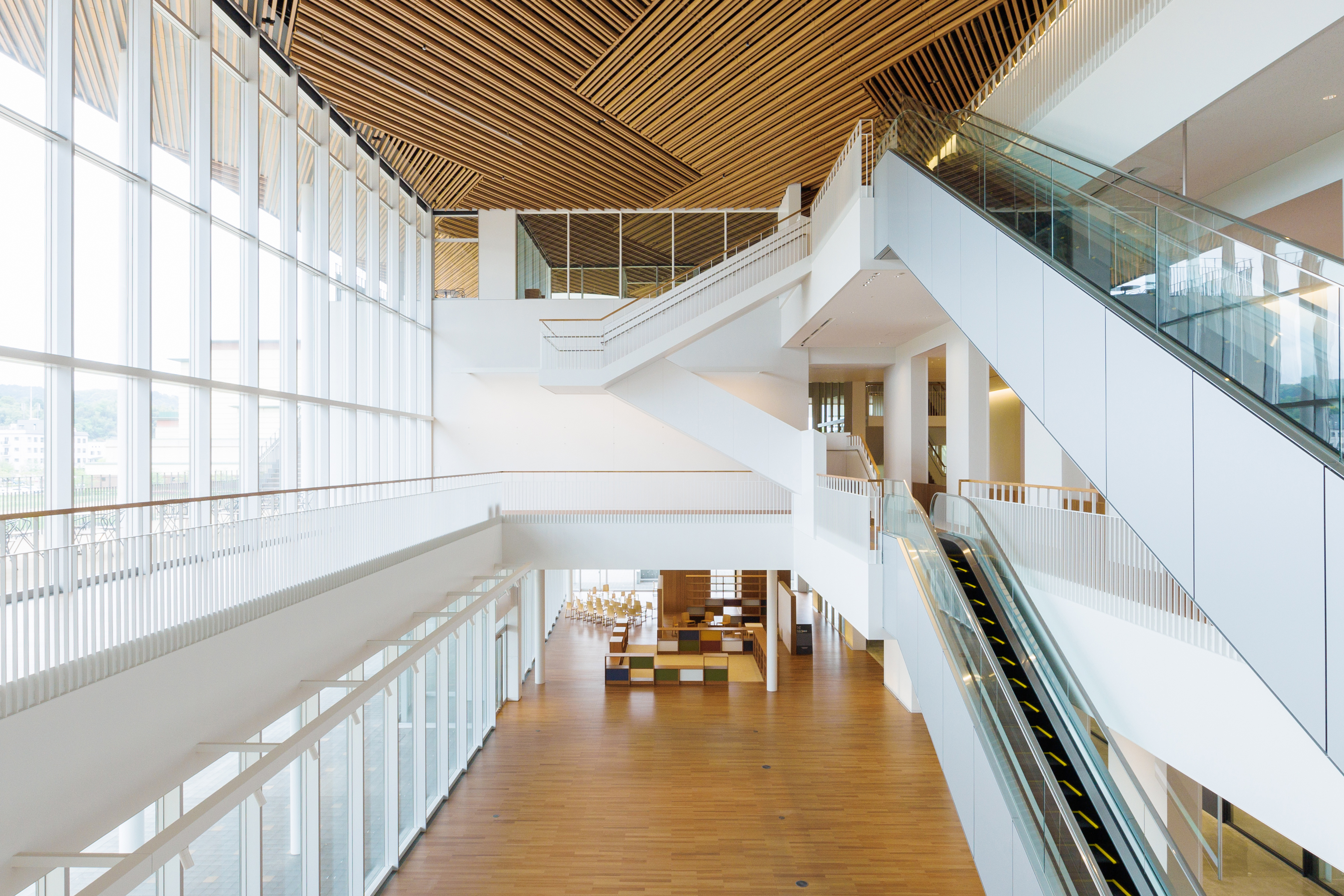 鳥取県立美術館
