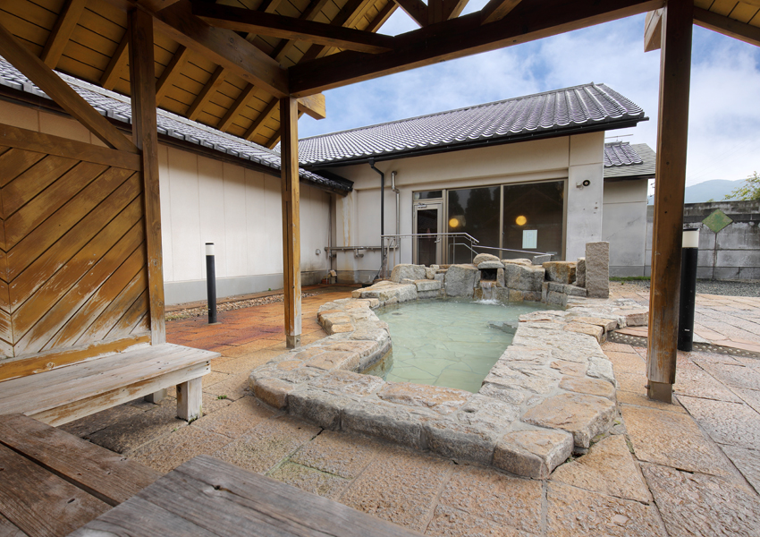 蒜山やつか温泉　快湯館