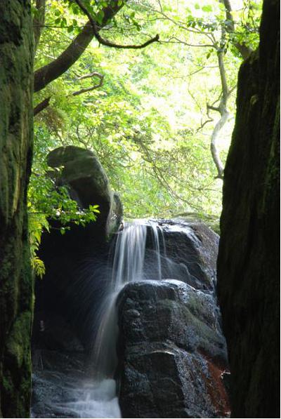 Ayugaeri no Taki Waterfall